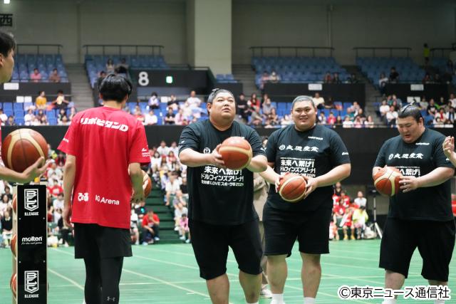 力士とBリーガーが夢のコラボ！ 愛知LOVEスポーツ博2024でファンと交流