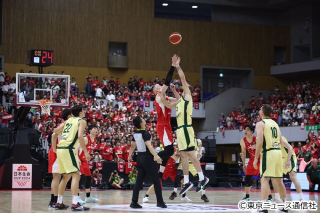 ホーキンソンが熱唱した！ バスケ男子日本代表の北海道2連戦をリポート＆パリ五輪応援BOOK発売決定！