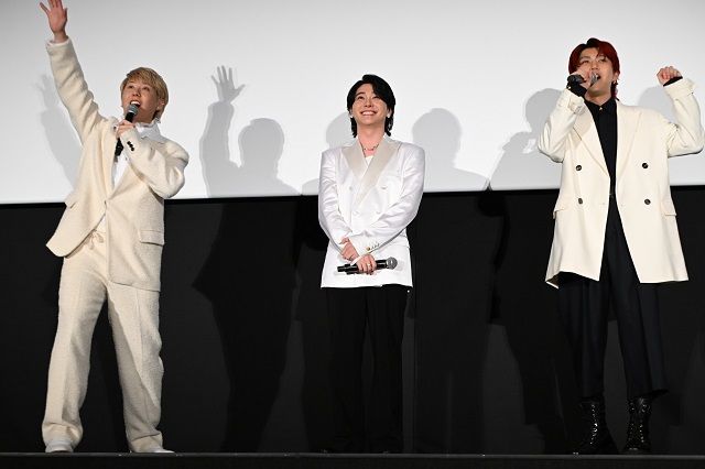 ミセス、映画初日にバースデーサプライズ♪  大森元貴の抱負は「ストレッチを毎日する」