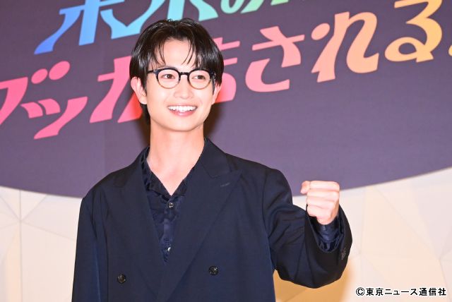 久保史緒里、綱啓永を「頼れる座長」と絶賛！ 高橋克典も笑いを誘う会見に