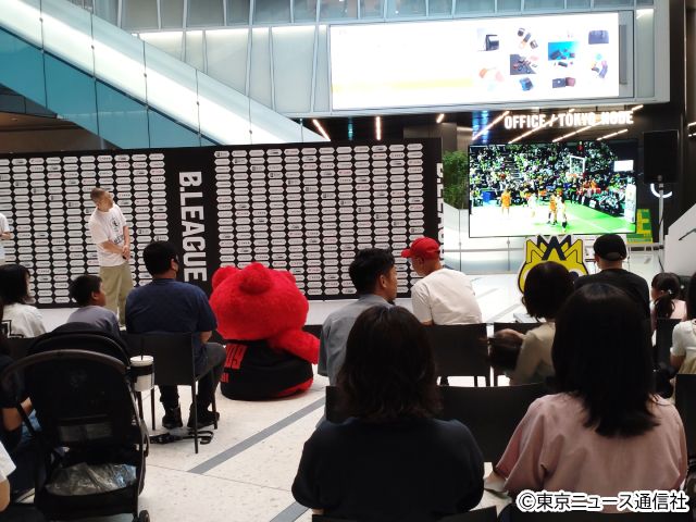 Bリーグの試合会場で「すみっコぐらし」のみんなに会いに行こう！