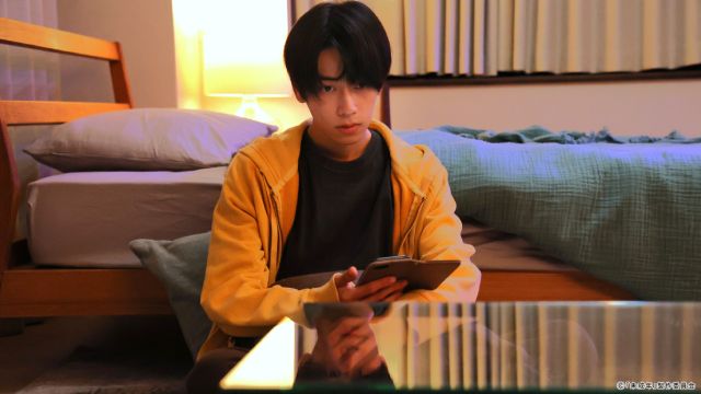 本島純政×上村謙信「未成年」第9話から大学編に。水無瀬は蛭川の大学を訪れるが…